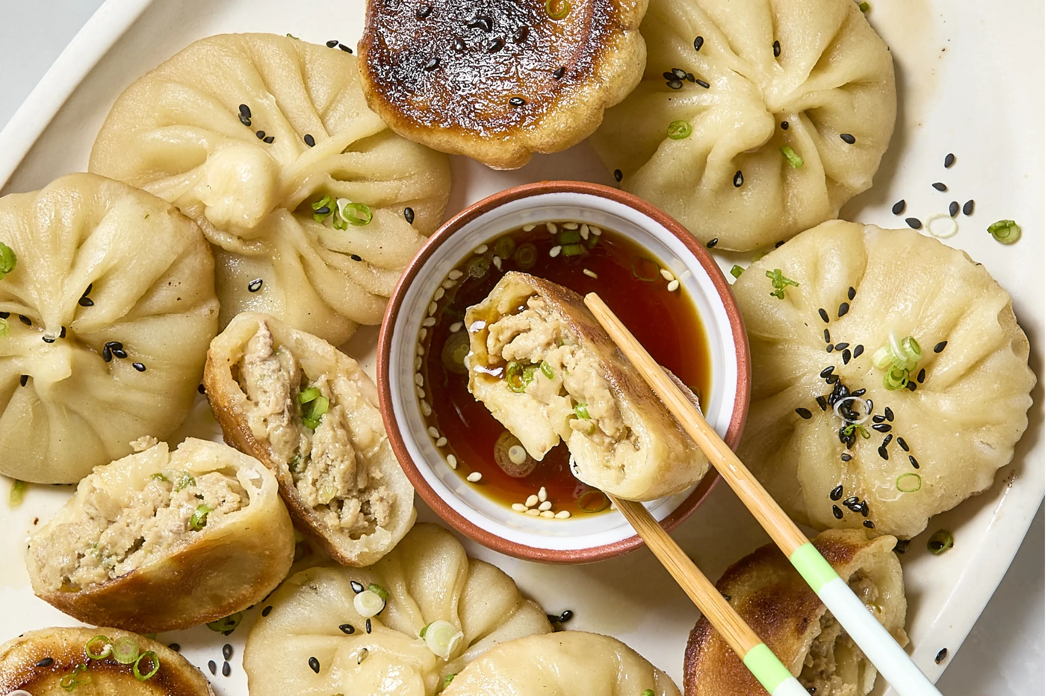 Pan-Fried Pork Buns，shengjianbao