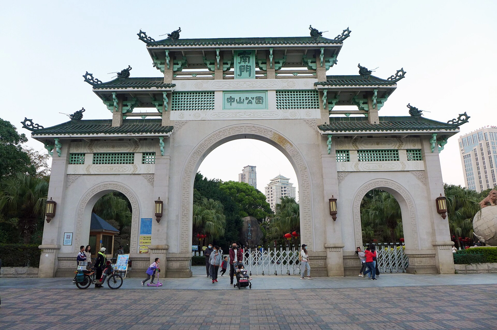 shaanxi, yongxingfang, silkroad, zhongshan gate, changan, xi an