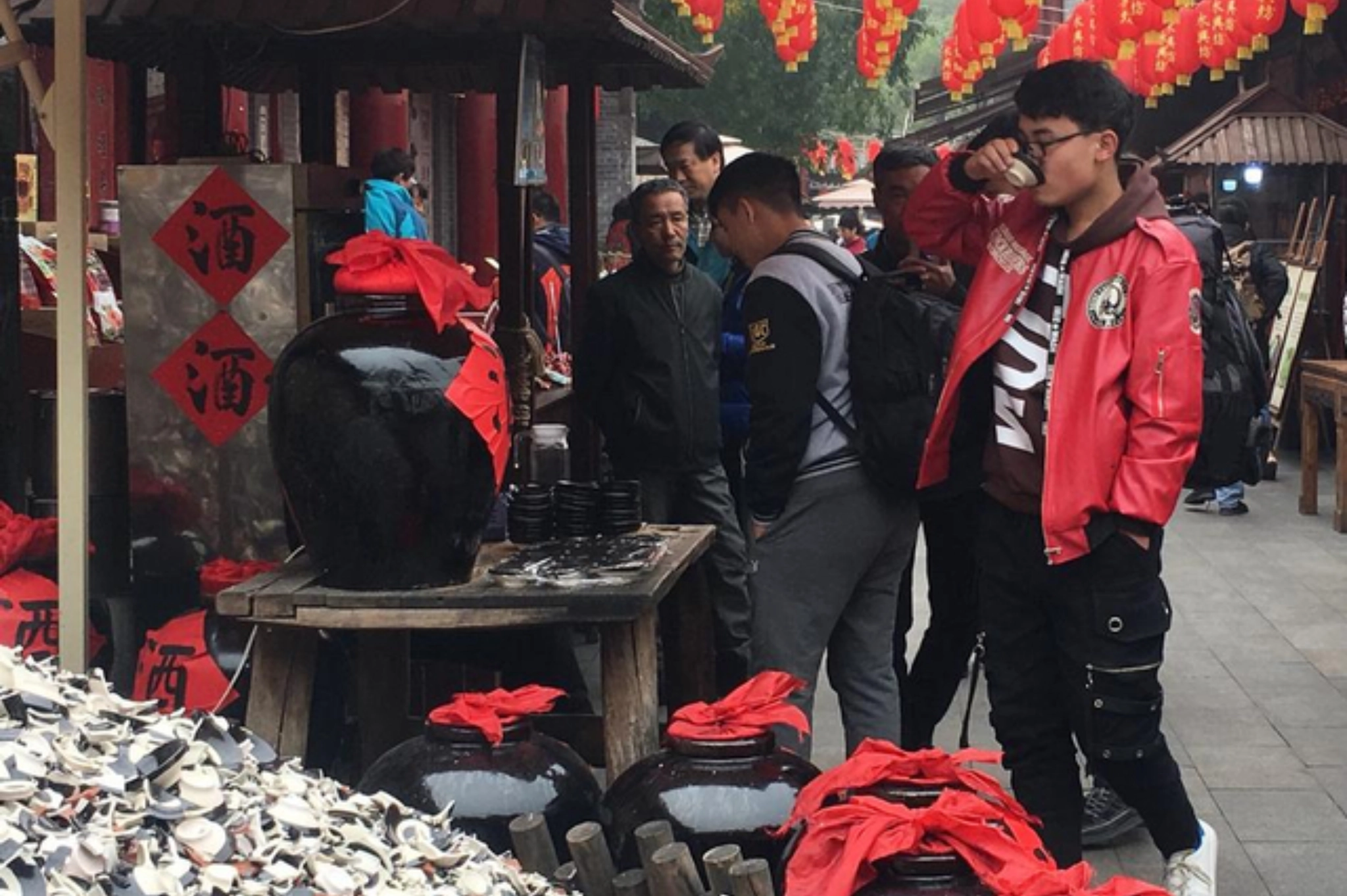 shaanxi, yongxingfang, silkroad, smash bowl wine, shuaiwanjiu, shuai wan jiu