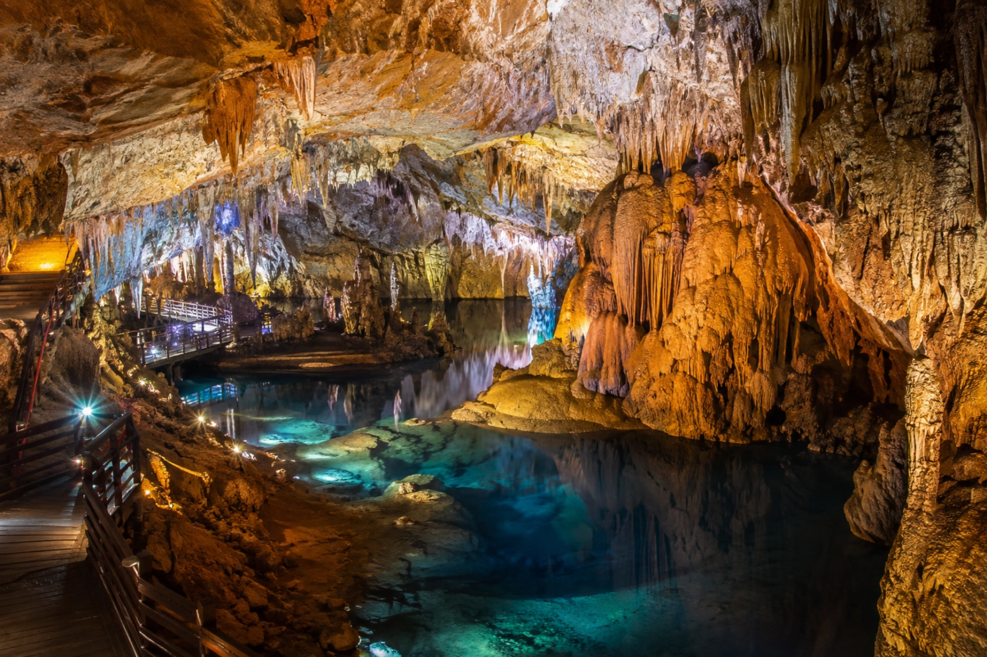Furong Cave, chongqing