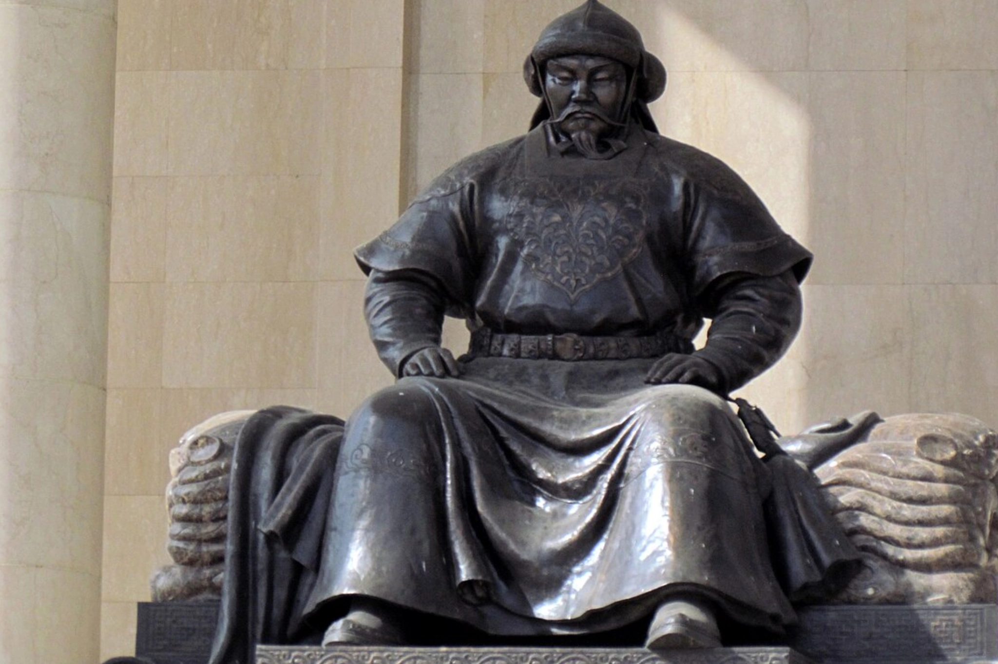 mongolia, sükhbaatar square, ulaanbaatar, ogedei khan, chinggis square, muqali, boorchu